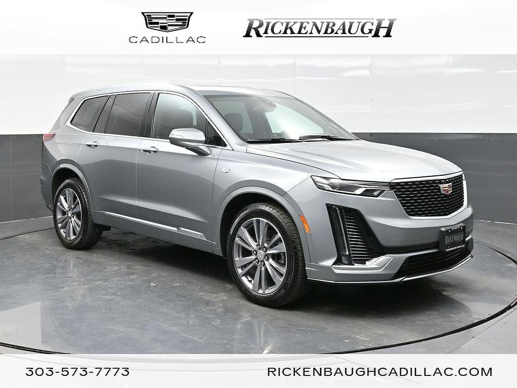 2025 CADILLAC XT6