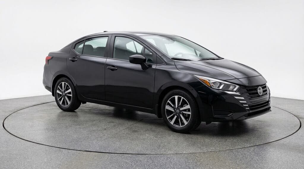 2025 NISSAN Versa