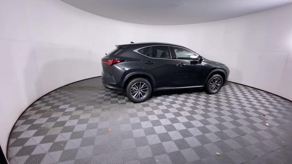 2024 LEXUS NX