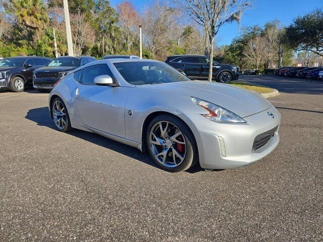 2017 NISSAN 370Z