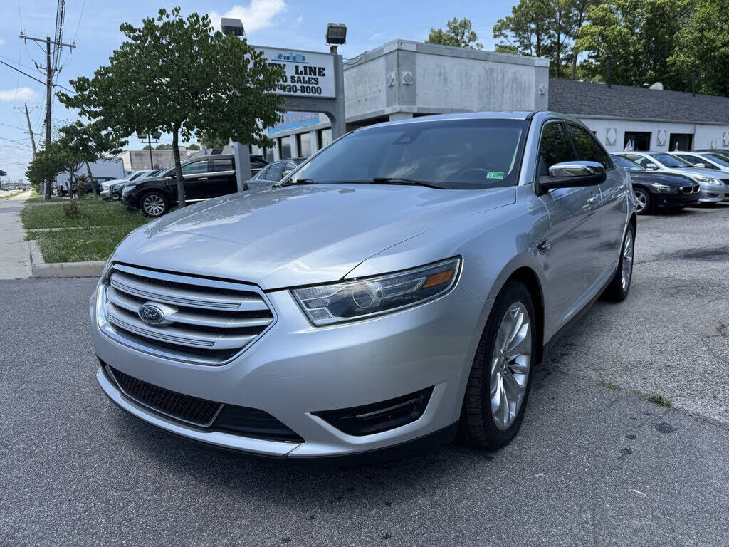 2019 FORD Taurus
