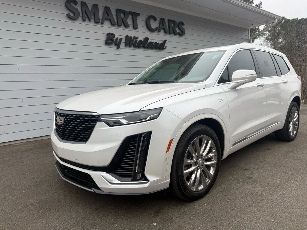 2021 CADILLAC XT6