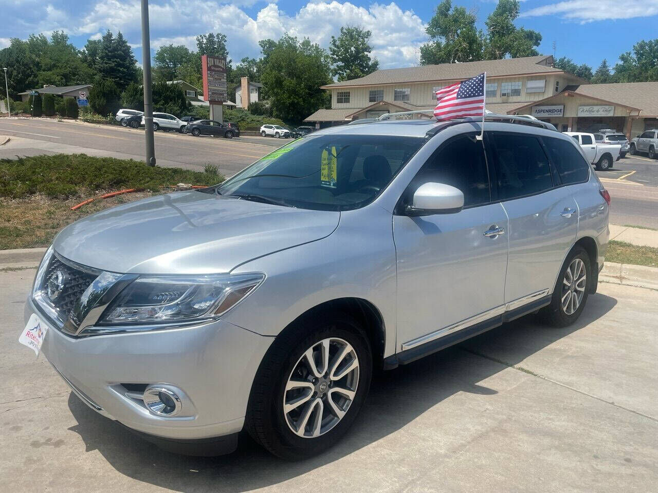 2013 NISSAN Pathfinder