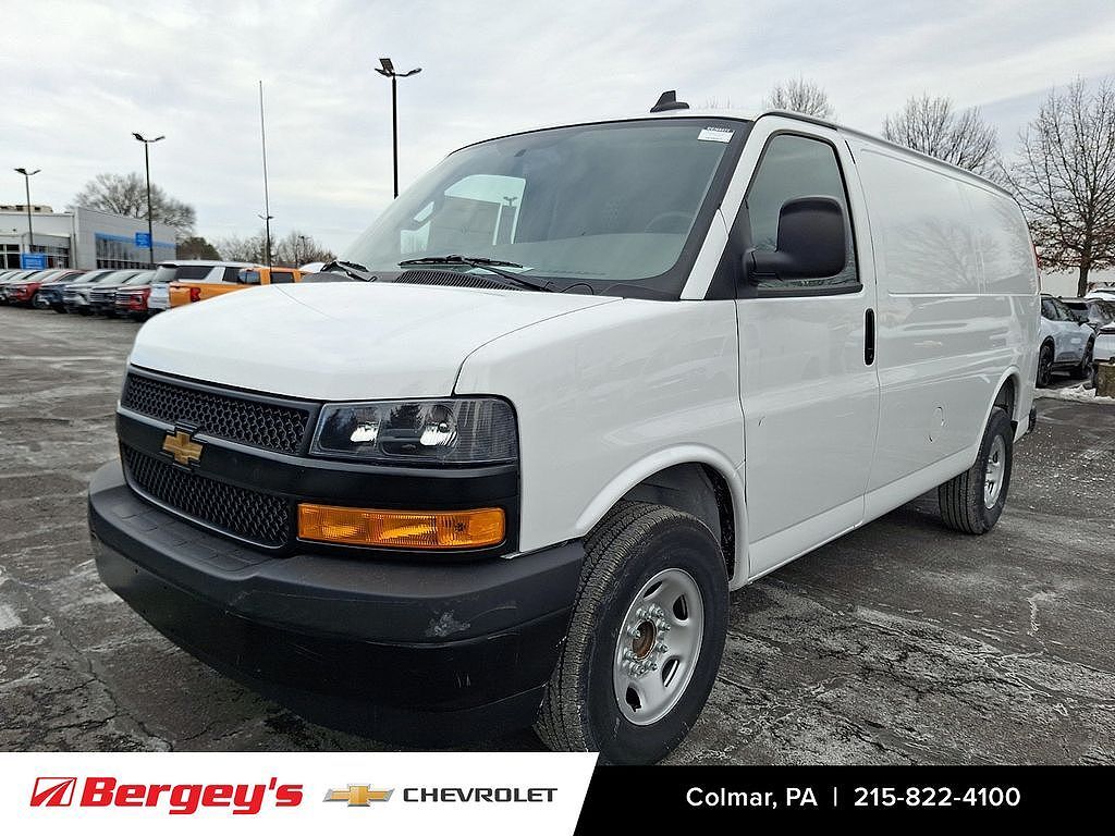 2025 CHEVROLET Express