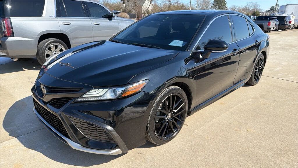 2021 TOYOTA Camry