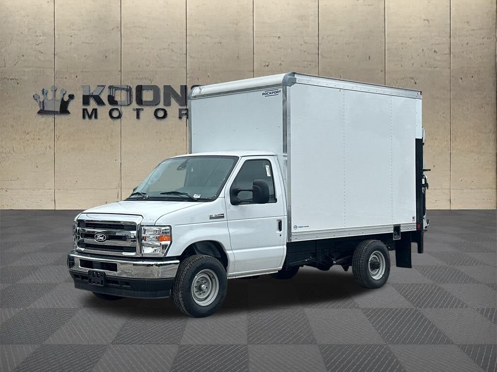 2026 FORD E-350