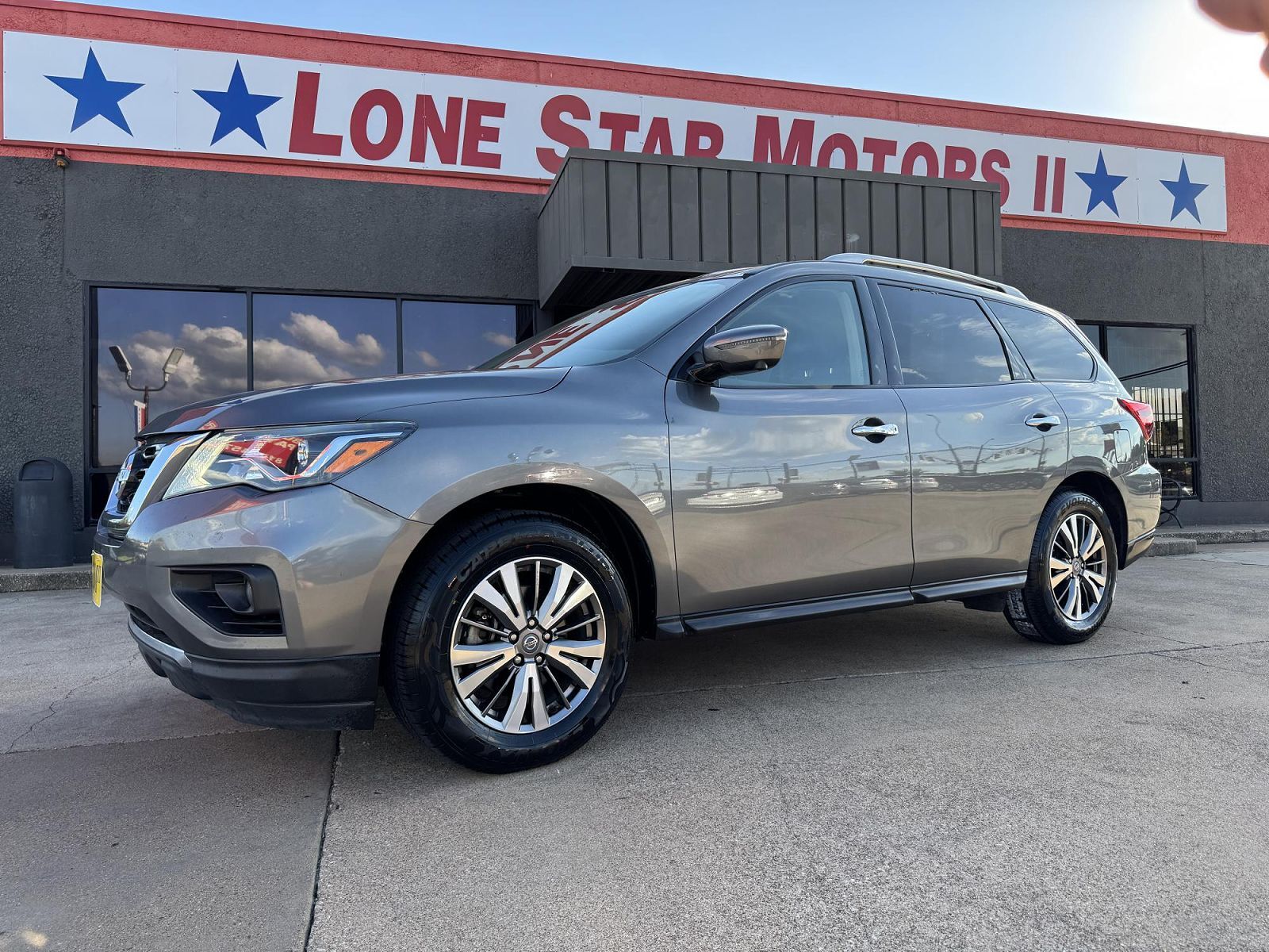 2019 NISSAN Pathfinder