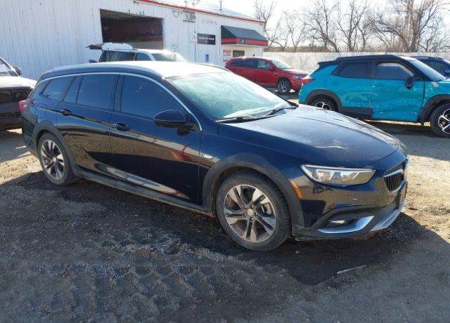 2018 BUICK Regal TourX
