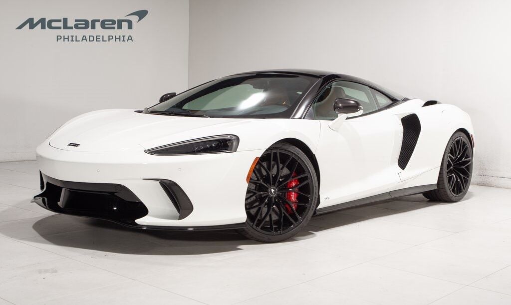 2025 MCLAREN GTS