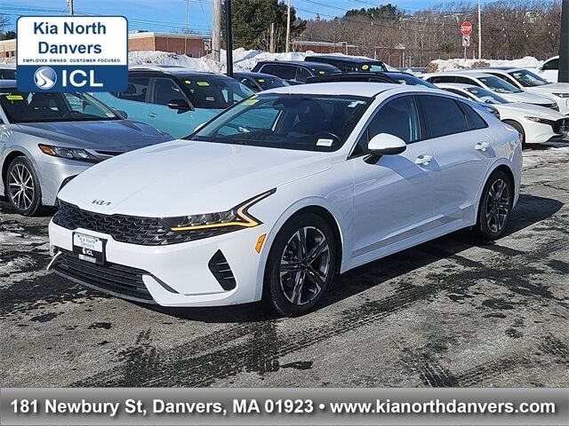 2022 KIA K5