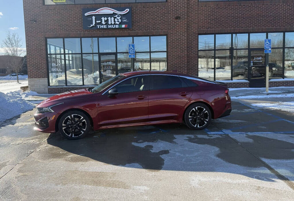 2022 KIA K5