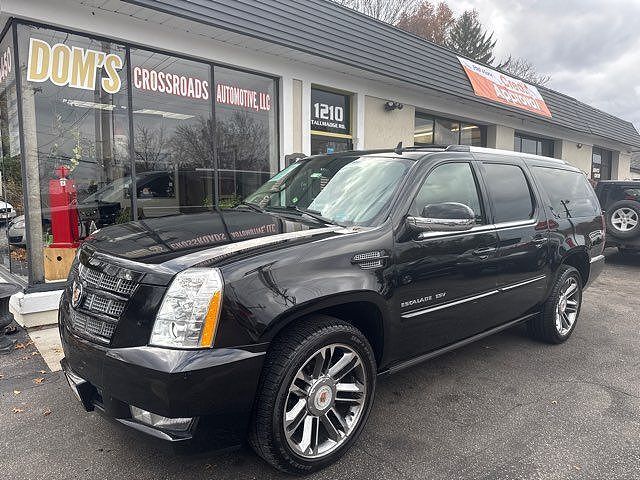 2013 CADILLAC Escalade