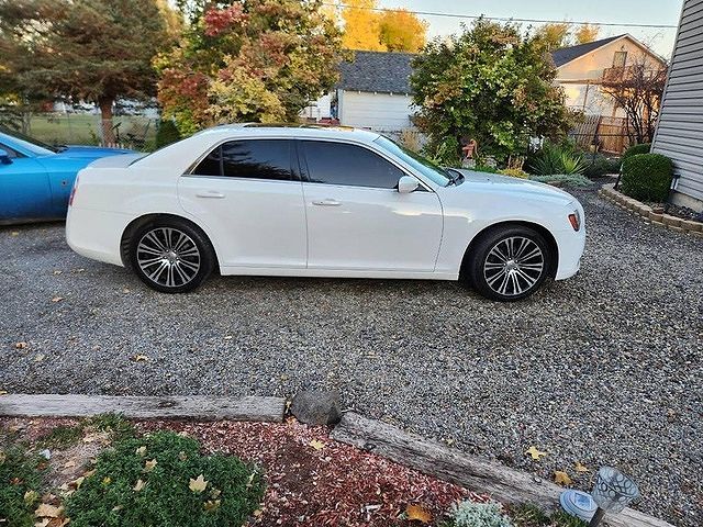 2012 CHRYSLER 300