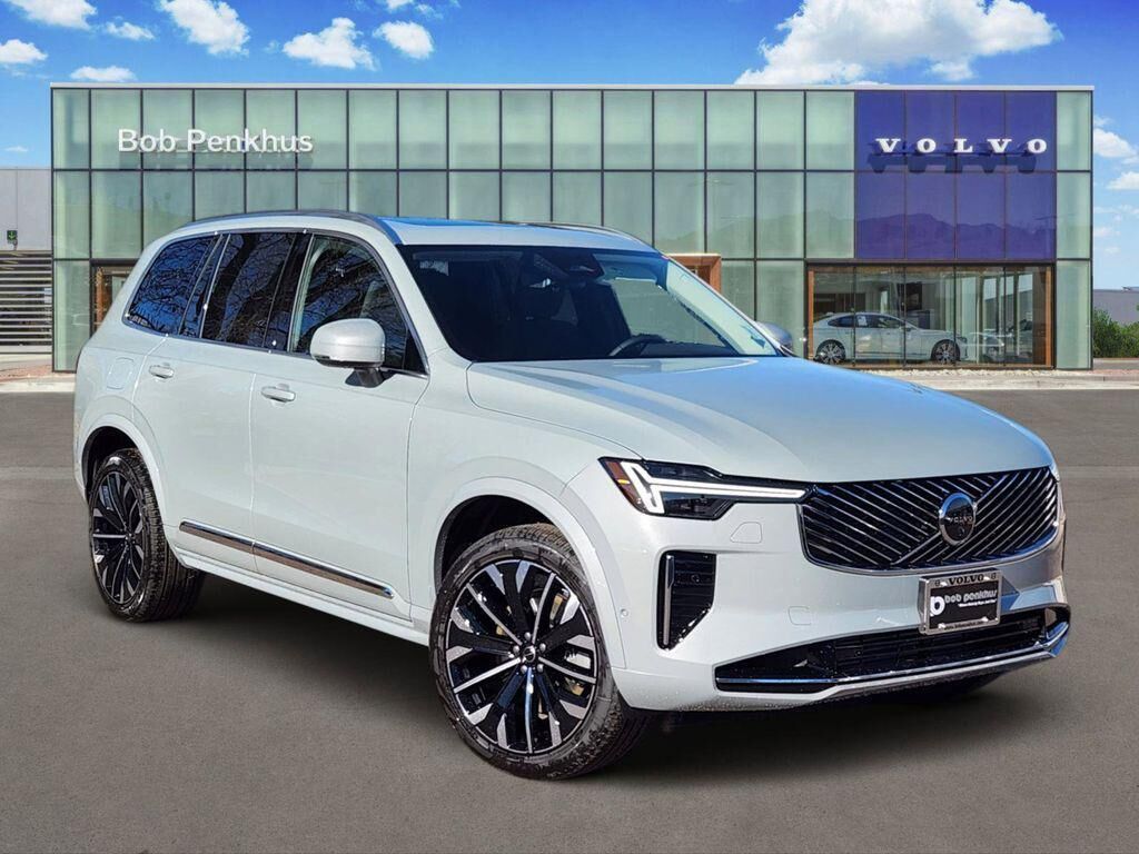 2026 VOLVO XC90