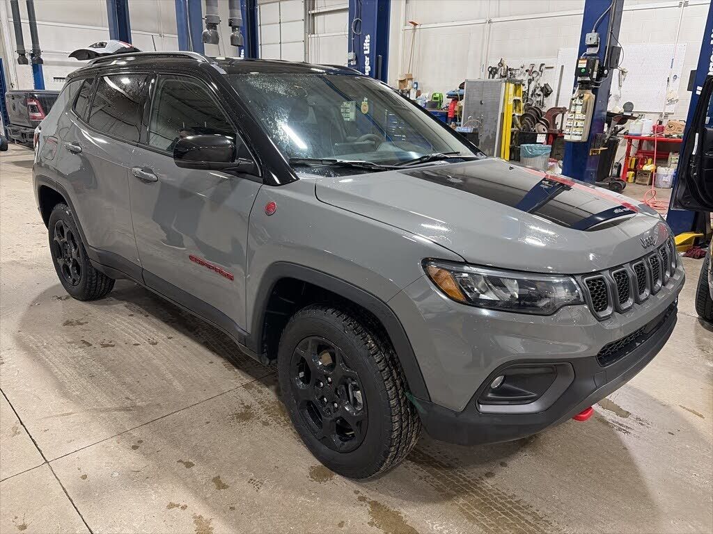 2023 JEEP Compass
