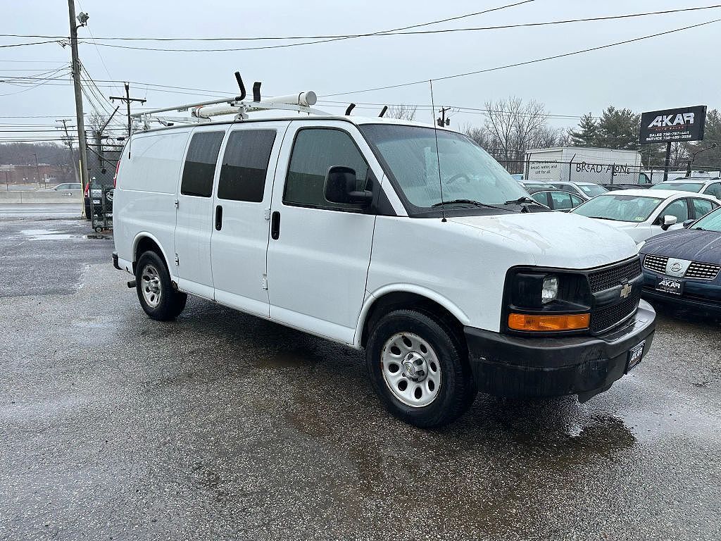 2013 CHEVROLET Express