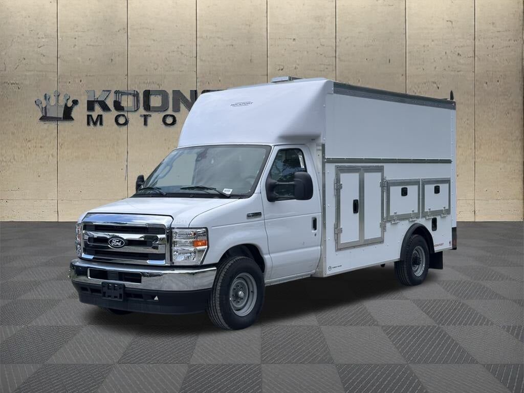 2026 FORD E-350