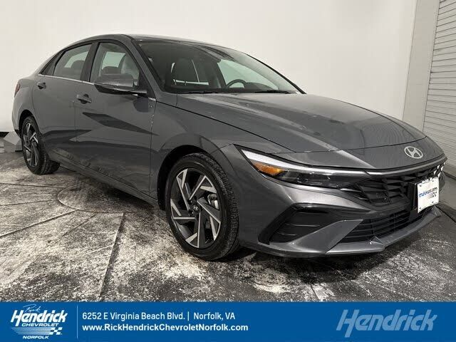 2025 HYUNDAI Elantra