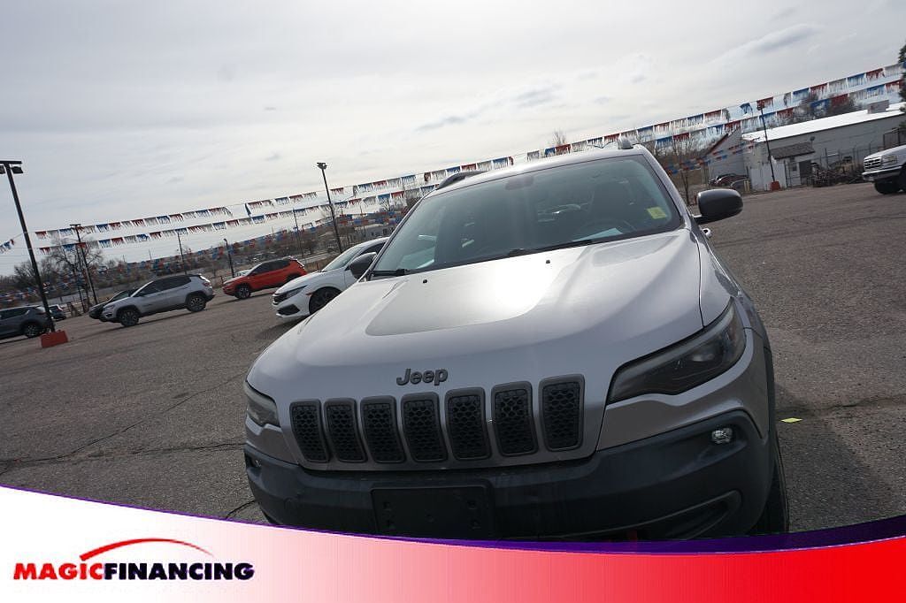 2019 JEEP Cherokee