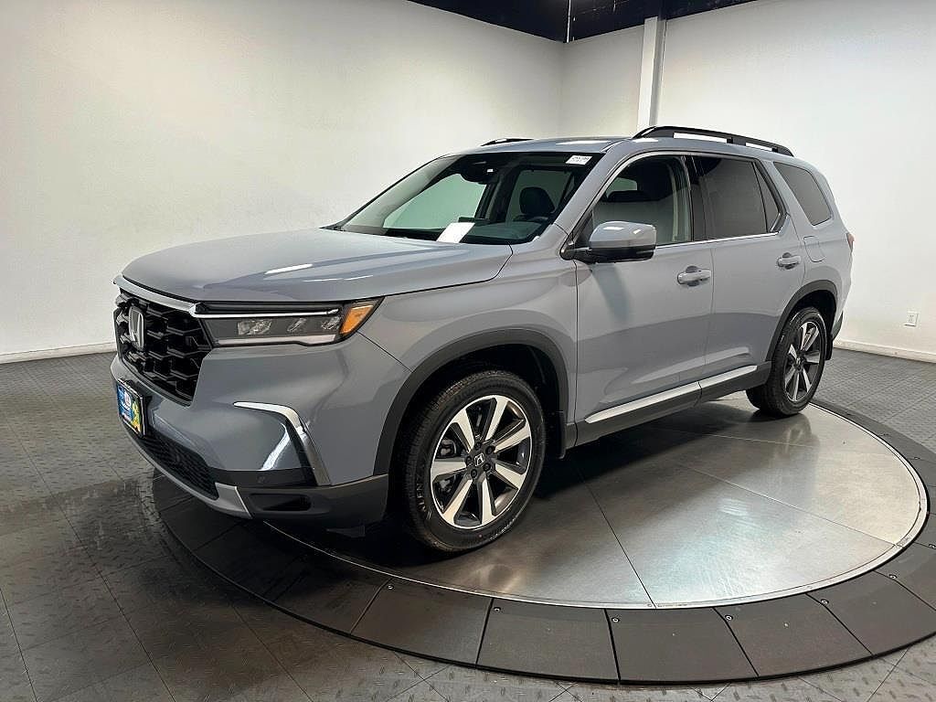2025 HONDA Pilot