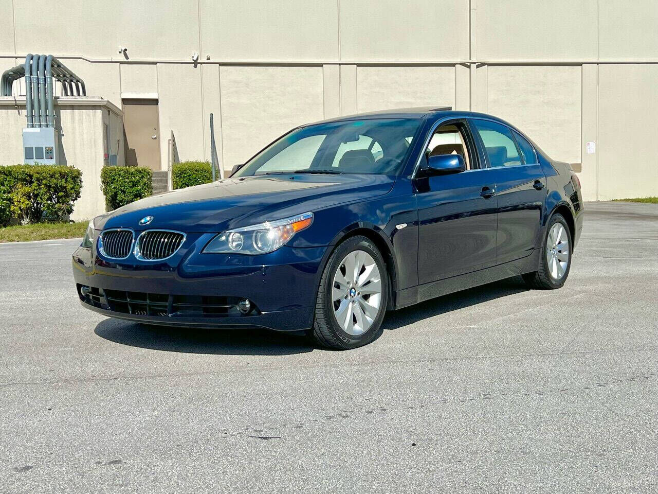 2004 BMW 5 Series