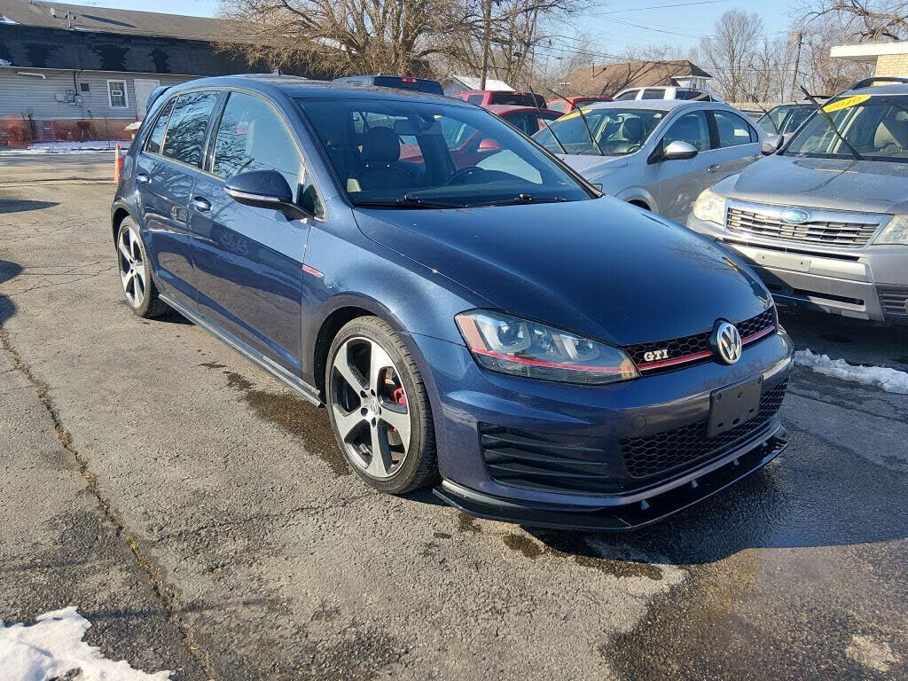 2016 VOLKSWAGEN Golf GTI