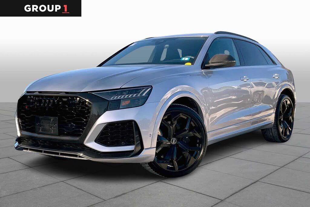 2022 AUDI RS Q8