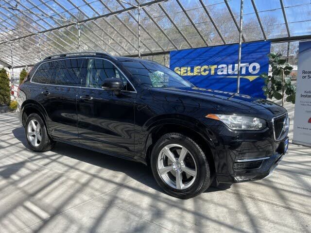 2016 VOLVO XC90