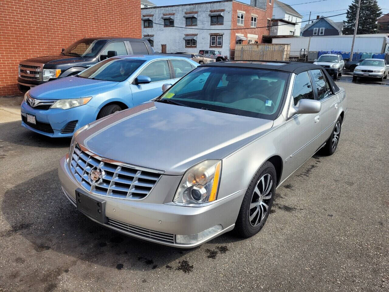 2006 CADILLAC DTS