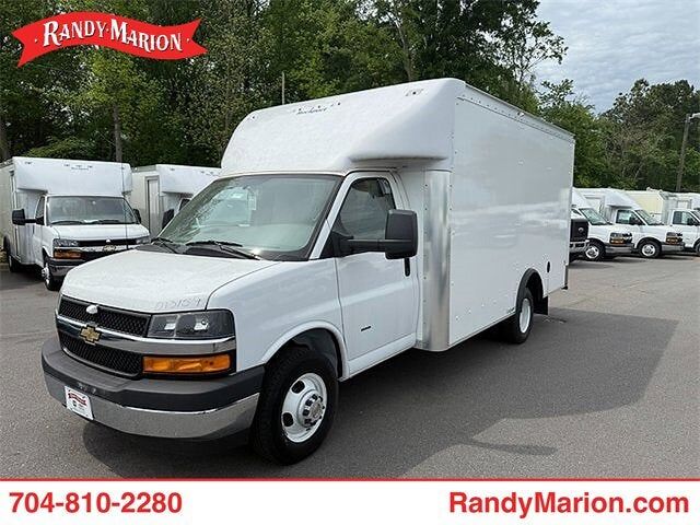 2022 CHEVROLET Express
