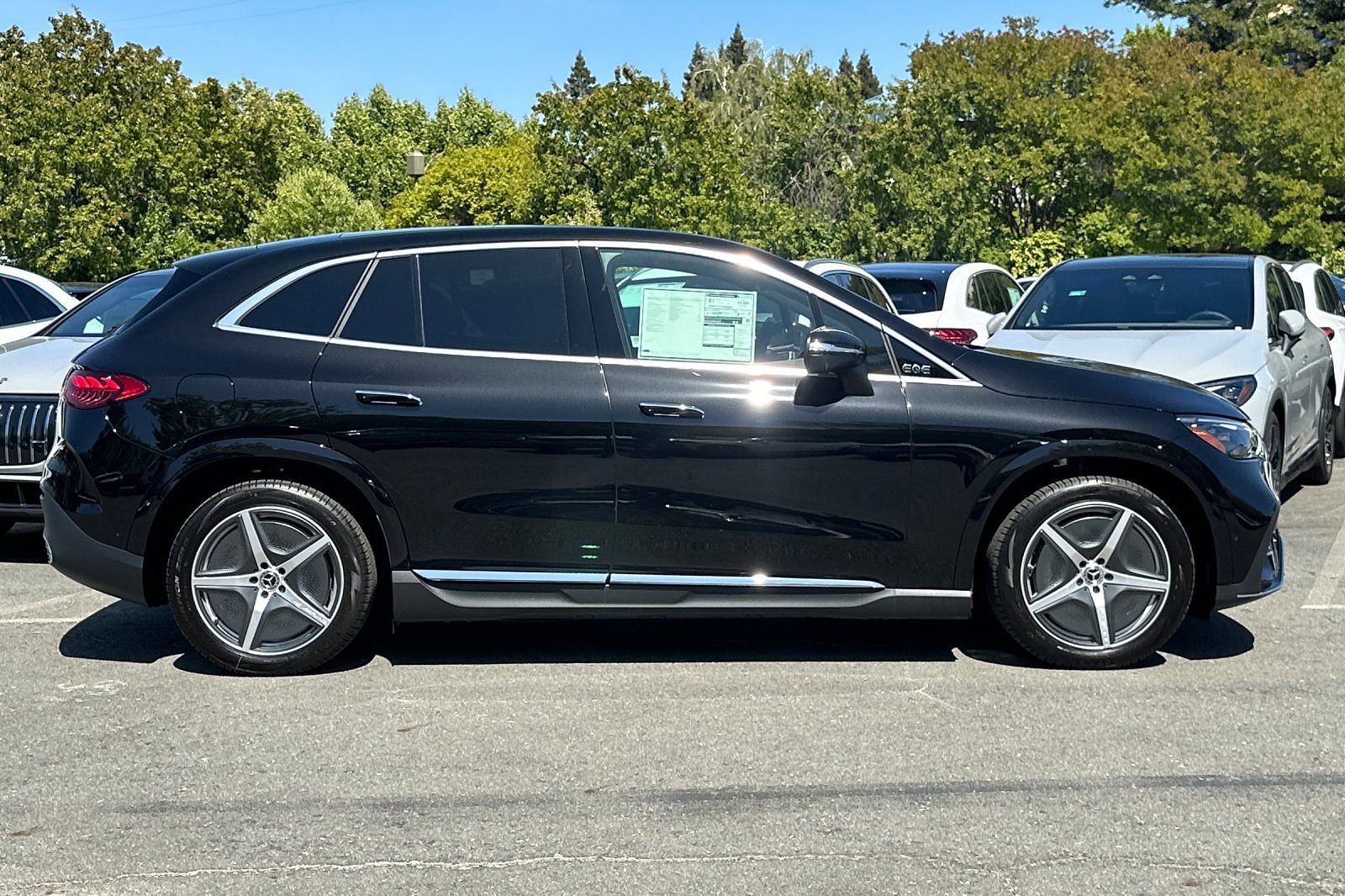 2025 Mercedes-Benz EQE-Class SUV