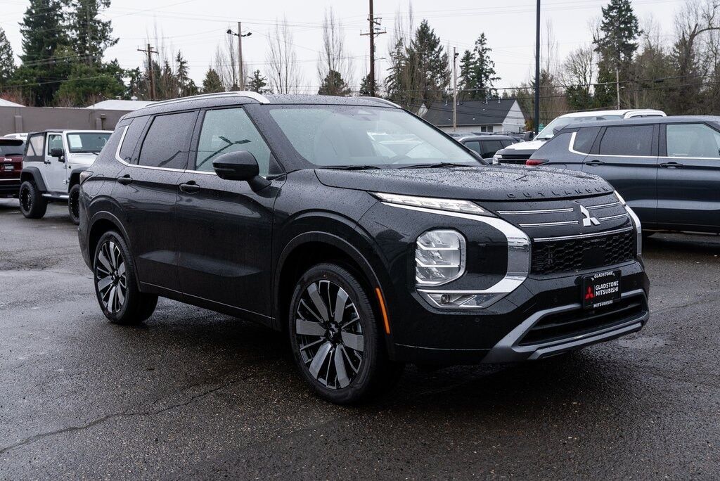 2026 MITSUBISHI Outlander