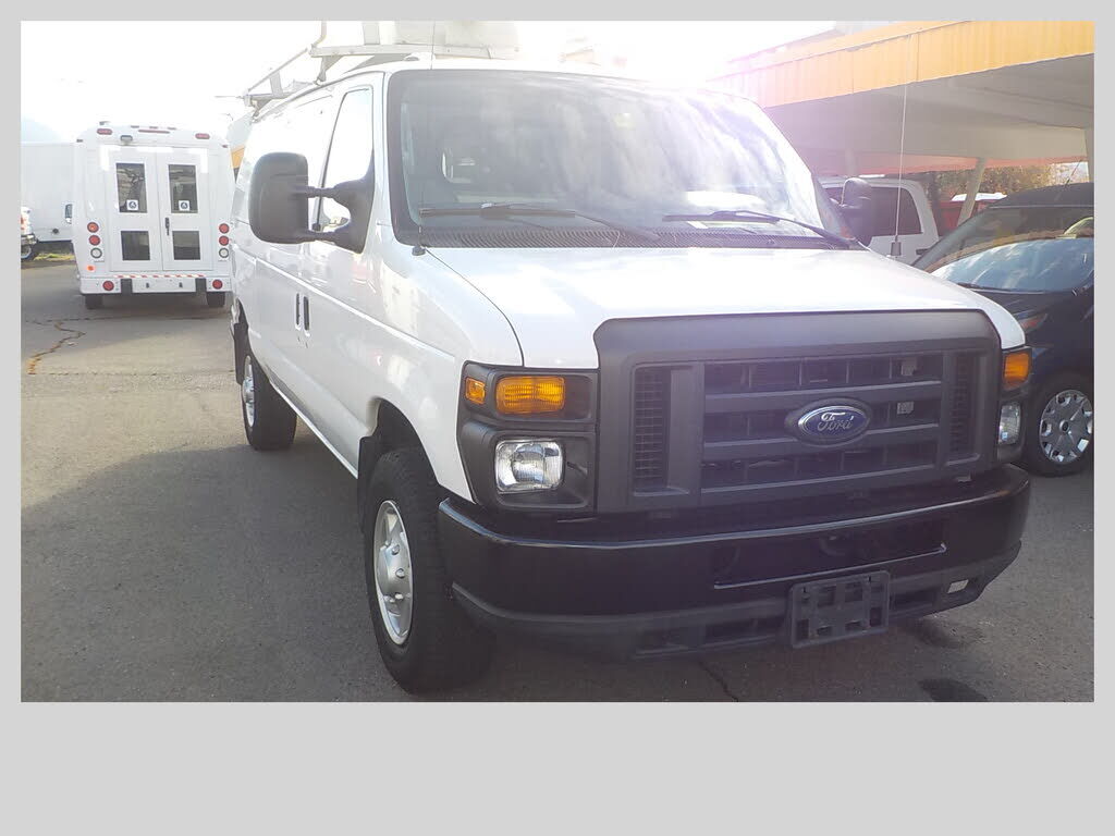 Ford E-350