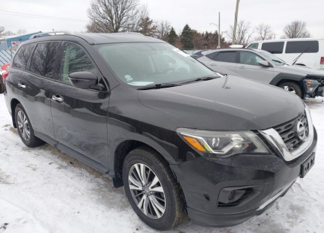 2018 NISSAN Pathfinder