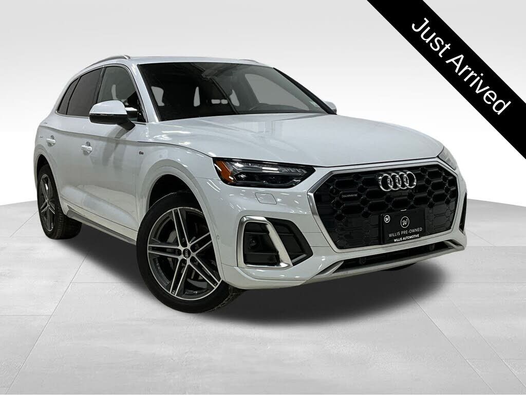 2022 AUDI Q5