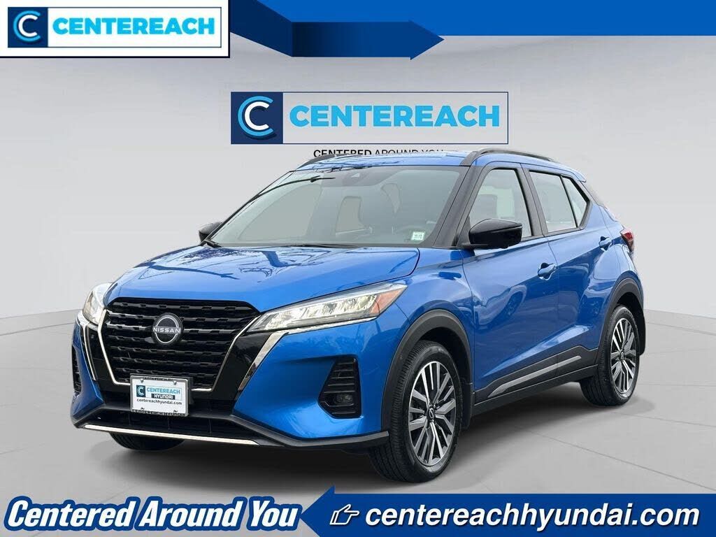 2023 NISSAN Kicks