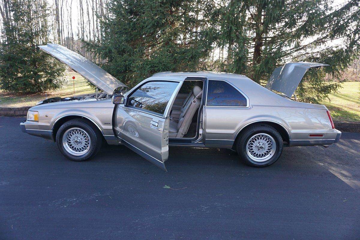 1988 LINCOLN Mark