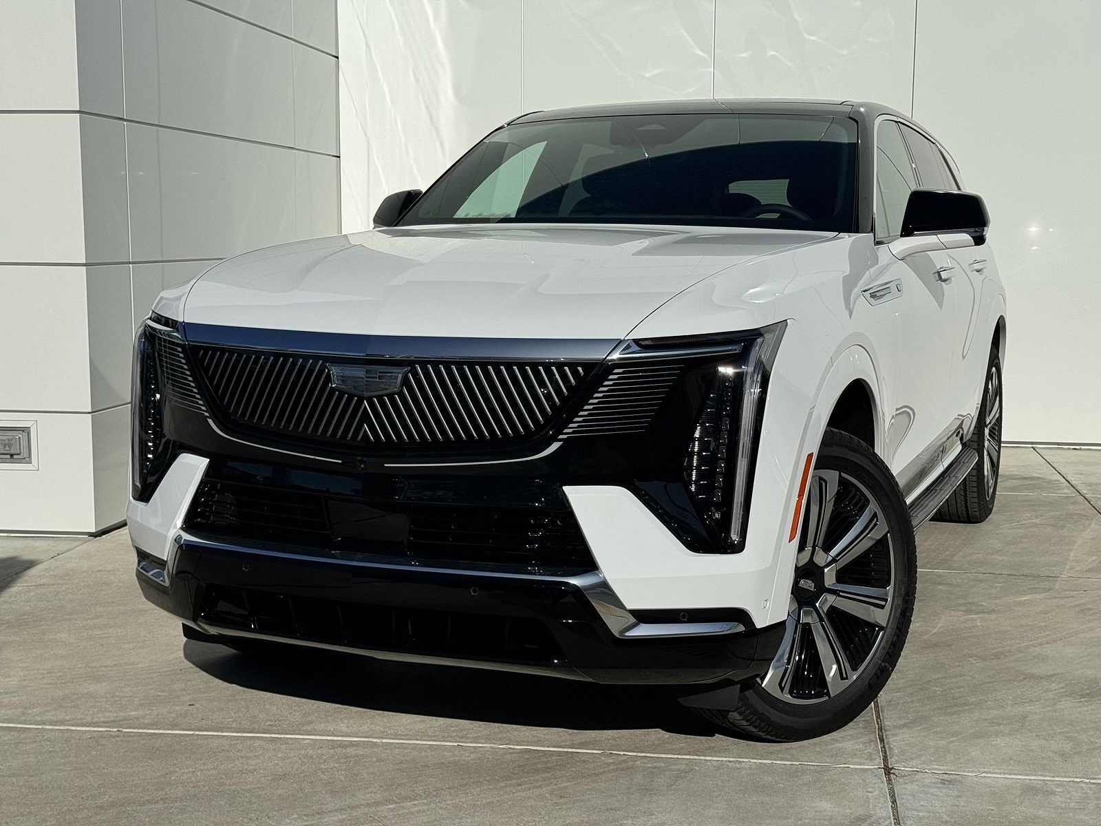 2025 CADILLAC Escalade IQ