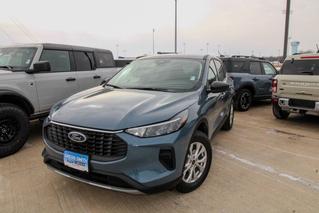 2026 FORD Escape