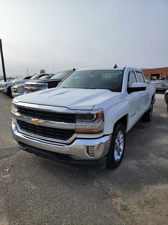 2017 CHEVROLET Silverado