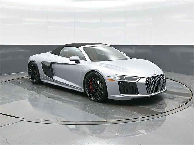 2018 AUDI R8