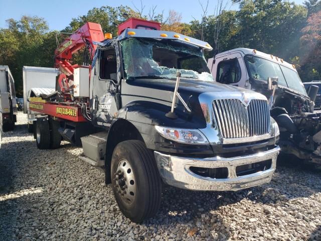 2023 INTERNATIONAL HV607