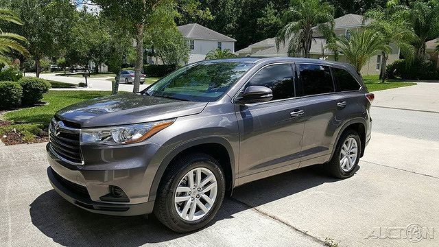 2015 TOYOTA Highlander