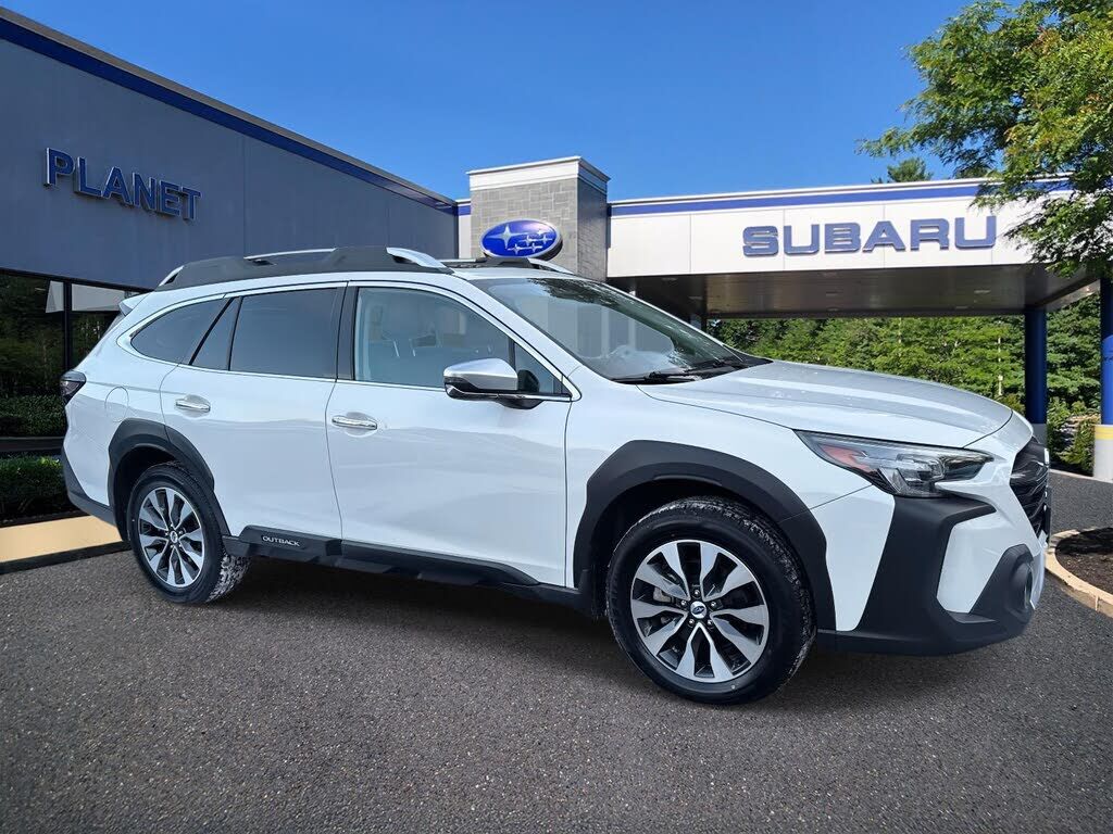 2023 SUBARU Outback