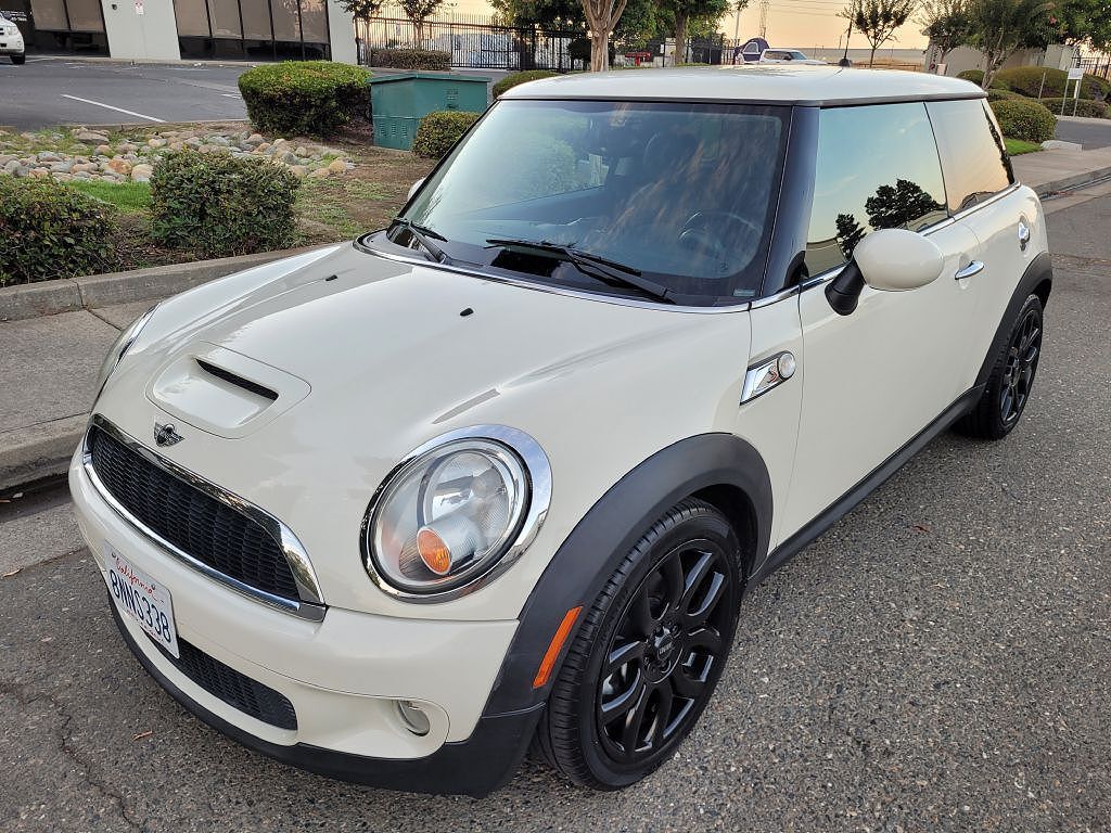 2010 MINI Cooper