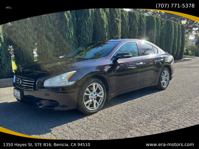 2012 NISSAN Maxima