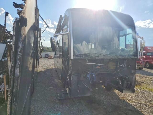 2005 SPARTAN MOTORS CHASSIS Mountain Master