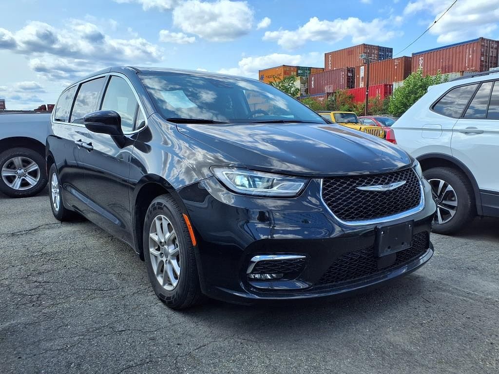 2023 CHRYSLER Pacifica