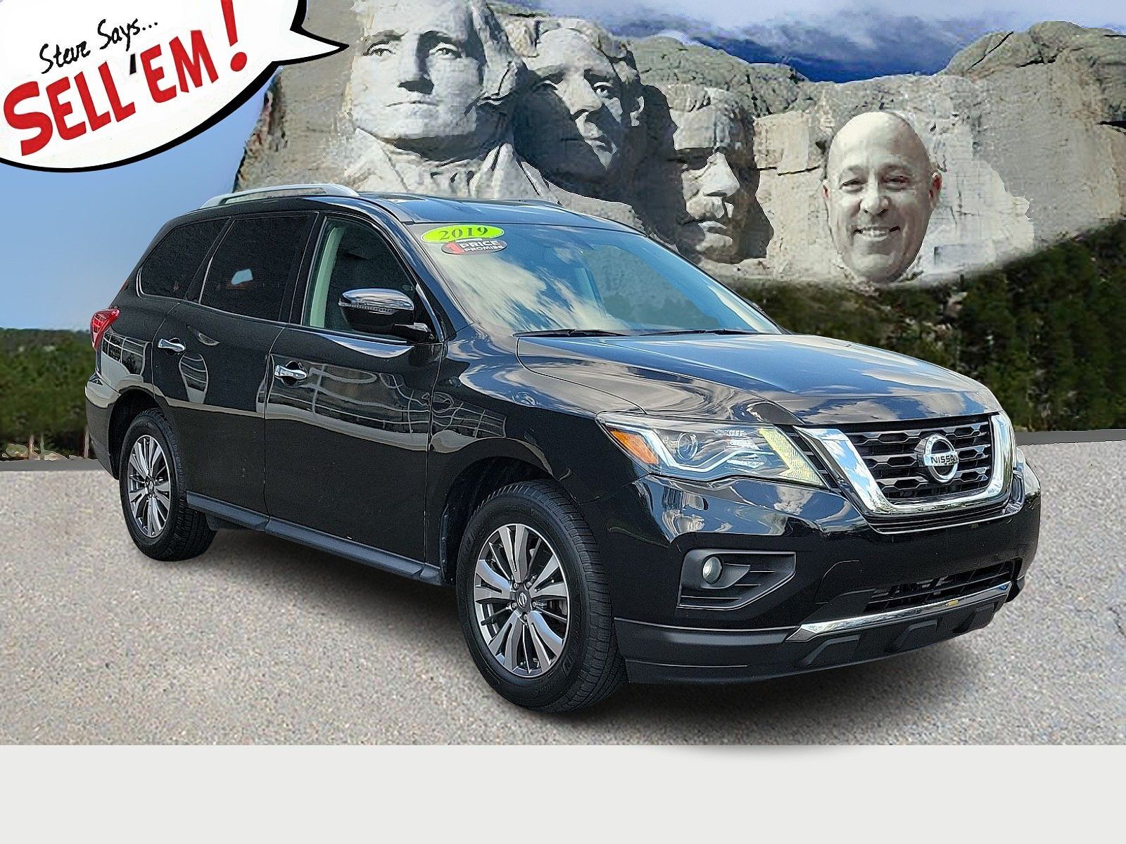 2019 NISSAN Pathfinder