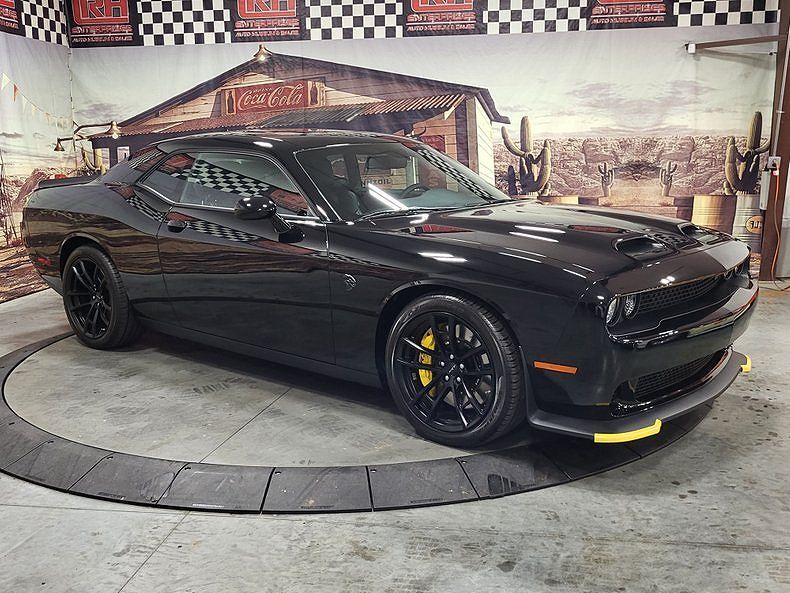 2023 DODGE Challenger